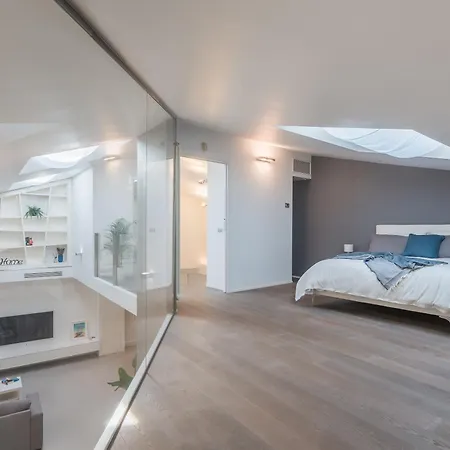 Luxury Design Loft In The Historic Center