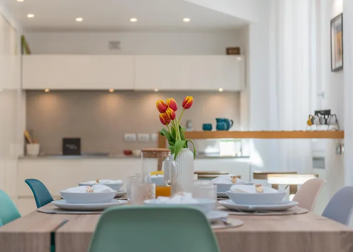 Luxury Design Loft In The Historic Center 아파트 *