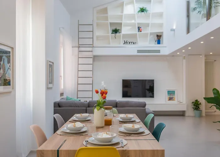 Luxury Design Loft In The Historic Center 리미니