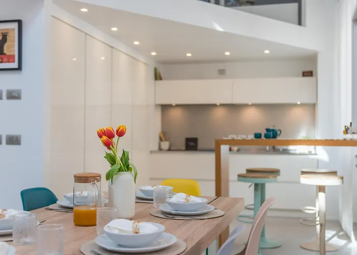 아파트 Luxury Design Loft In The Historic Center
