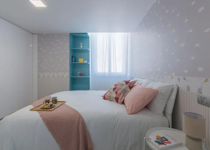 Luxury Design Loft In The Historic Center * 리미니