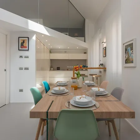 Luxury Design Loft In The Historic Center *