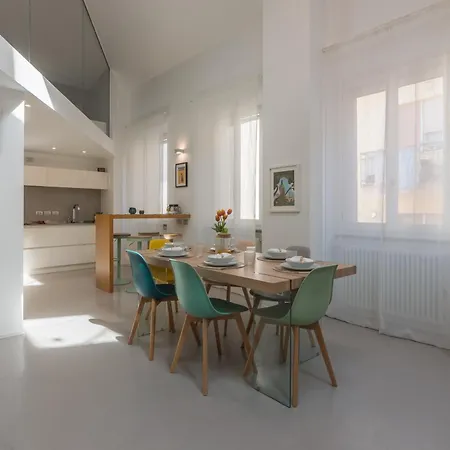 Luxury Design Loft In The Historic Center