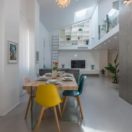 公寓 Luxury Design Loft In The Historic Center