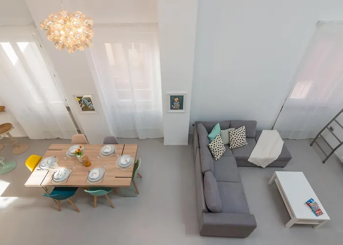 Luxury Design Loft In The Historic Center