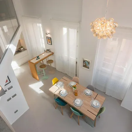 Luxury Design Loft In The Historic Center شقة *